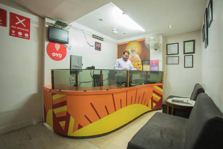 OYO Rooms Sayaji Square
