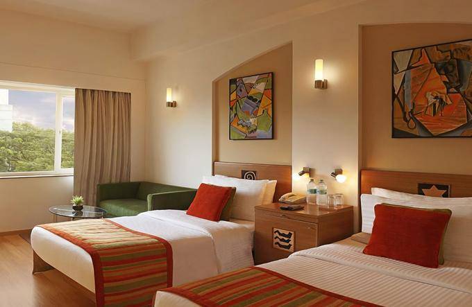 STARiHOTELS Chhoti Gwaltoli Indore 3* Индия, Индаур