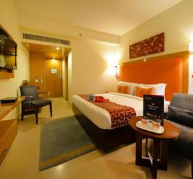 OYO Premium Banjara Hills Road No 4 в Хайдарабаде