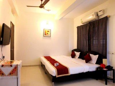 Polo Service Apartment