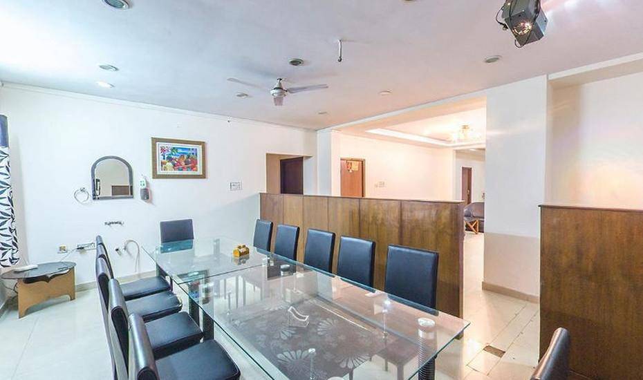 Vista Rooms near Botanical Garden Индия, Хайдарабад