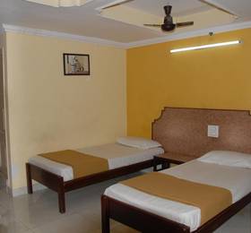 Hotel Bhavani Lodge в Хайдарабаде