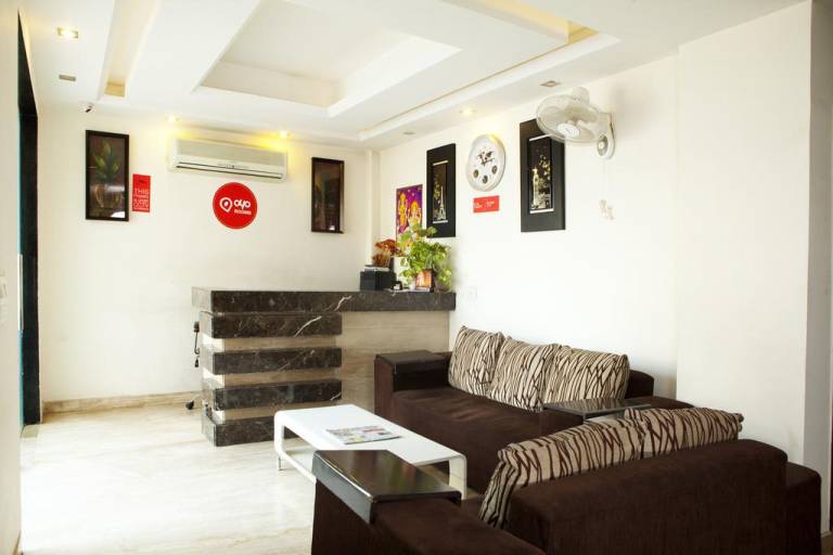 OYO Rooms Cyber City Oakwood