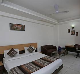 OYO Premium Gurgaon Bus Stand в Гургаоне