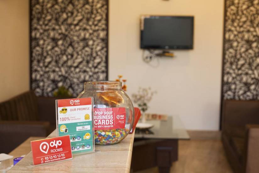 OYO Premium Sunrise 3* Индия, Гургаон