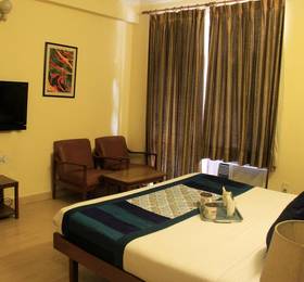 OYO Rooms Near Sikanderpur Metro в Гургаоне