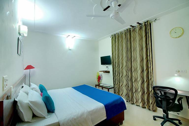OYO Premium Cyber City Phase 3