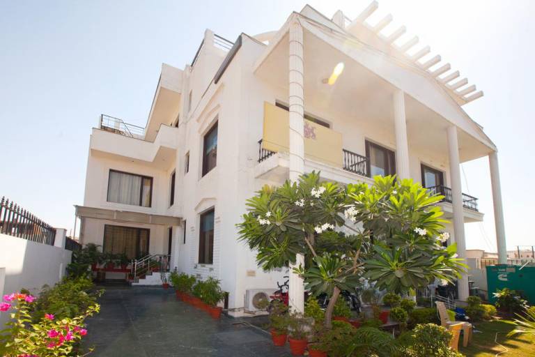 OYO Rooms Near Cyber Park 2