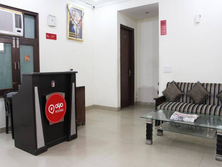 OYO Rooms Near DLF Phase 1
