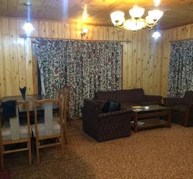 Pine View Resort в Гульмарге