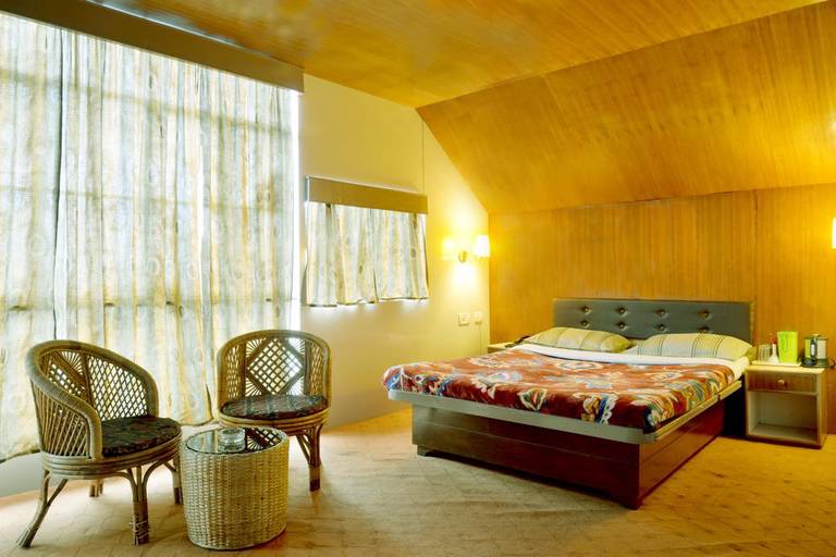 Bamboo Grove Retreat