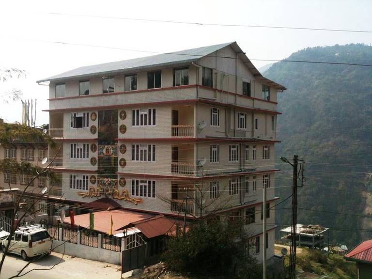 Mayal Retreat