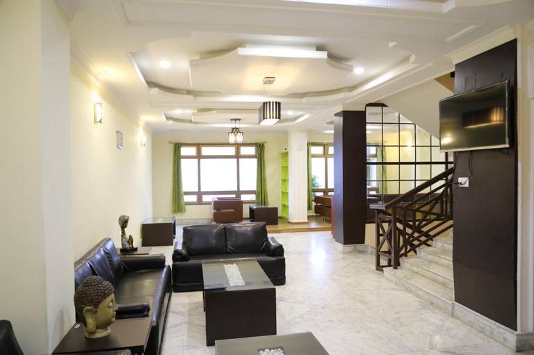 Golden Star Continental & Spa