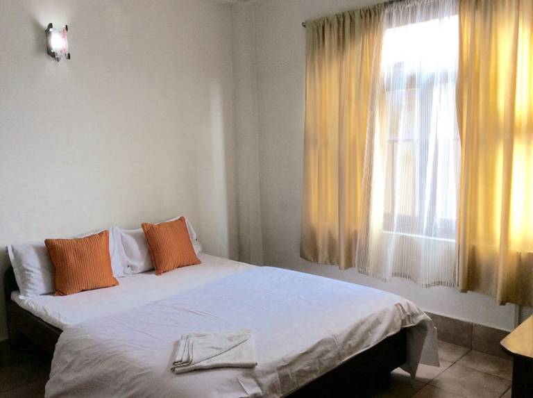 Hotel Alaya