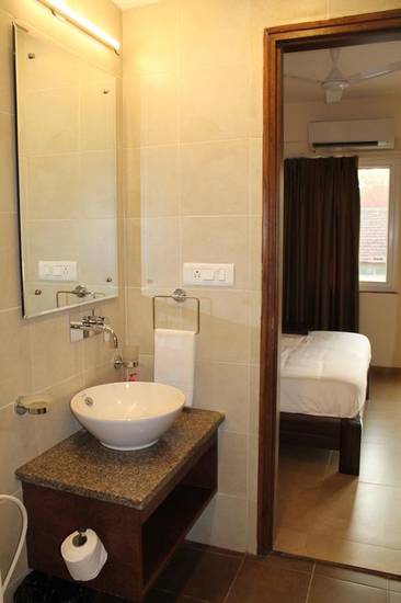 Veera Strand Park Serviced Apartments Индия, Калангут