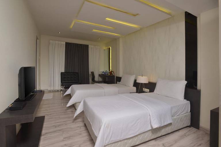 Sabari Fine Stay