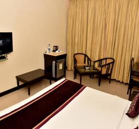 OYO Premium Sector 43 B в Чандигархе