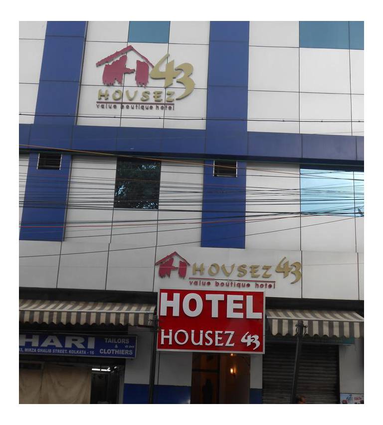 Hotel Housez43