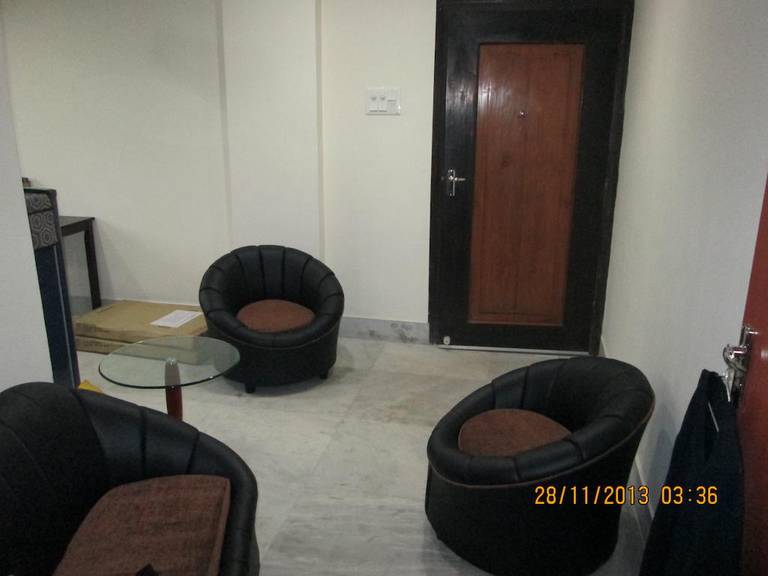 Service Apartment, Park Street, Calcutta
