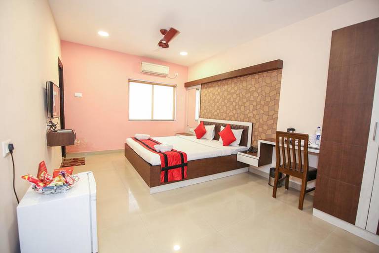 FabHotel Pawan Putra Kakurgachi