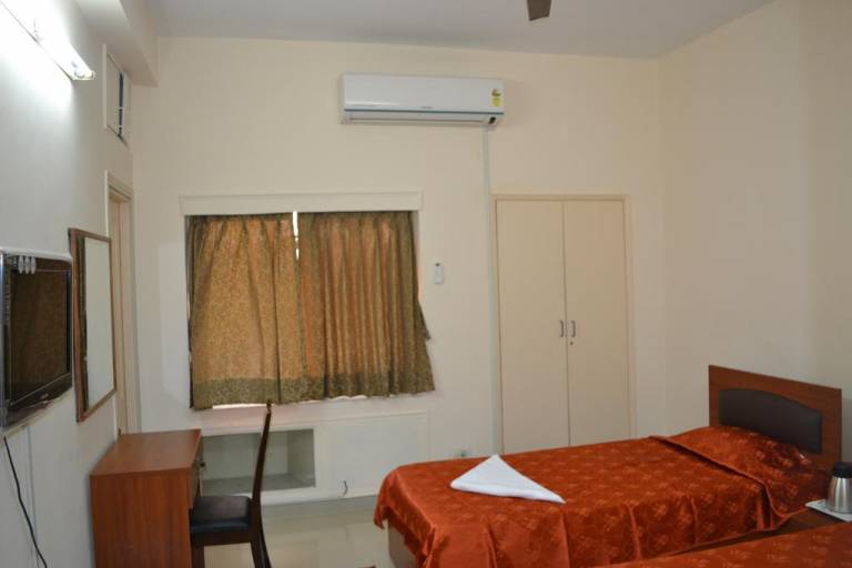 Aryan Guest House