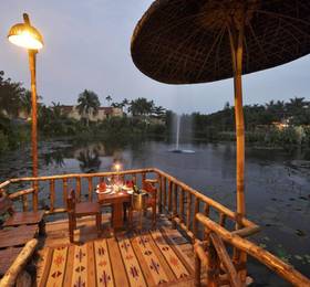 Vedic Village Spa Resort в Калькутте