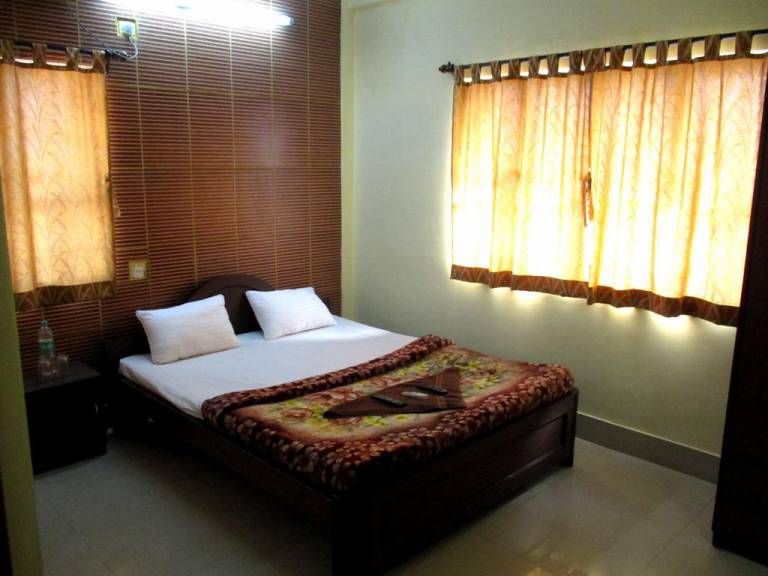 Vinayak Apartment