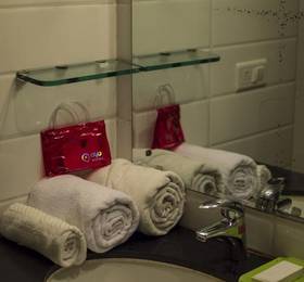 OYO Rooms Bhopal Malviya Nagar New Market в Бхопале