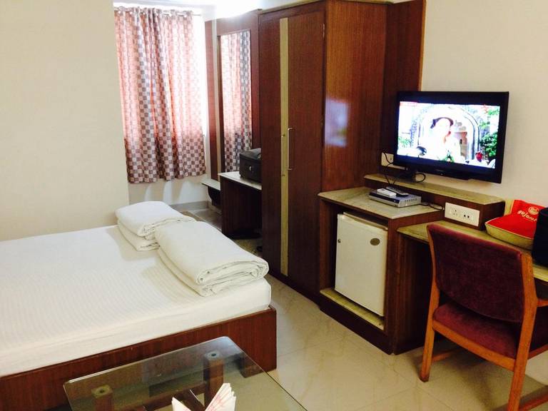 Jain's Hotel Rajhans