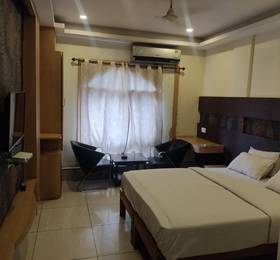 Hotel Pleasure Palace в Бхопале