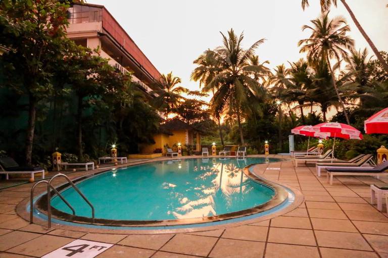 Carina Beach Resort