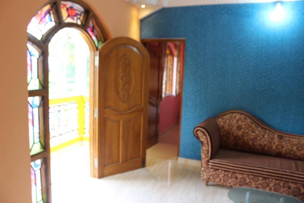 Holiday Apartments Benaulim Goa 2*