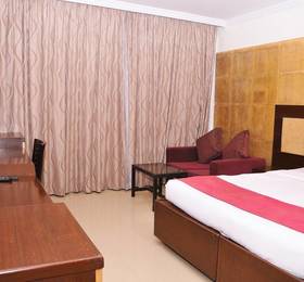 Meenal Hotel в Бангалоре