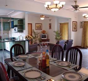 Lake Habitat Serviced Apartments в Бангалоре