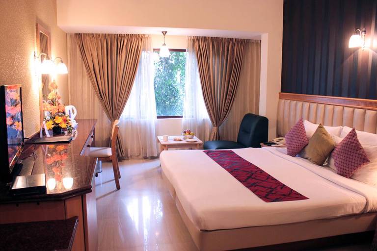 Highgates Hotel
