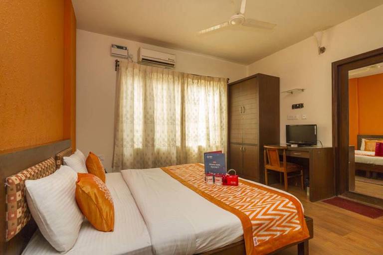 Hotel Sunflower