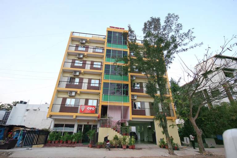 OYO Apartments Koramangala 1st Block