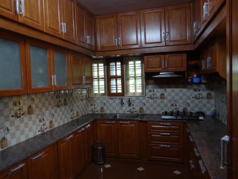 J3 villas