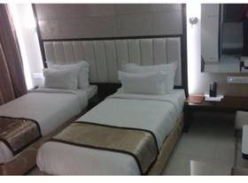 Vista Rooms at Ciigma Hospital в Аурангабаде