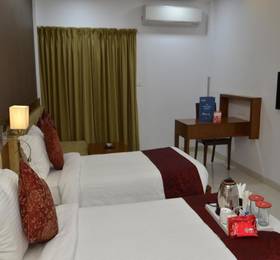 OYO Rooms Near Baba Petrol Pump в Аурангабаде