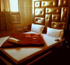 Hotel Grand Hitesh в Амритсаре