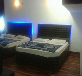 Hotel Revoli Amritsar в Амритсаре