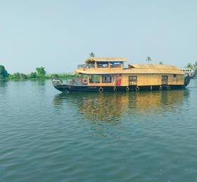 Отдых в Beach Paradise Day Cruise Houseboat - Индия, Аллеппи