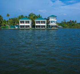 Kadavil Lakeshore Resort в Аллеппи