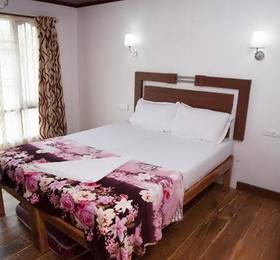 Riverland Lotus Houseboat в Аллеппи
