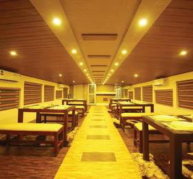 Indiavacationz Houseboats в Аллеппи