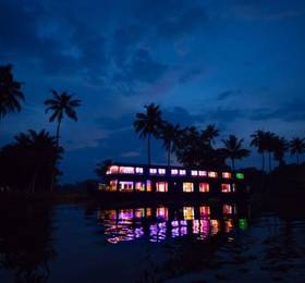 Отдых в Indiavacationz Houseboats - Индия, Аллеппи