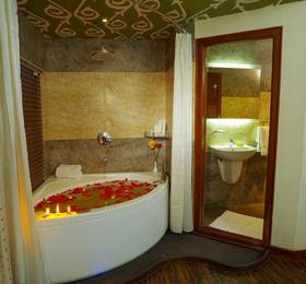 Туры в Abad Luxury Houseboat в Индии