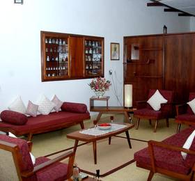 Wayside Inn в Аллеппи