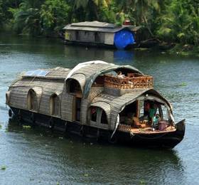 Туры в Mass Cruise 3 Bed House Boat Deluxe в Индии